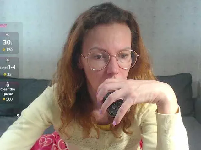 Live sex webcam photo for KinkyPorno #290310225