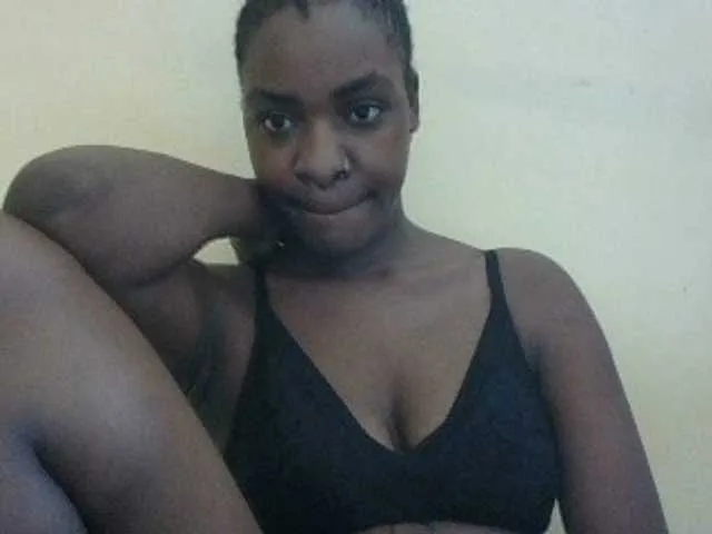 Live sex webcam photo for Kinkyzippy #276920698