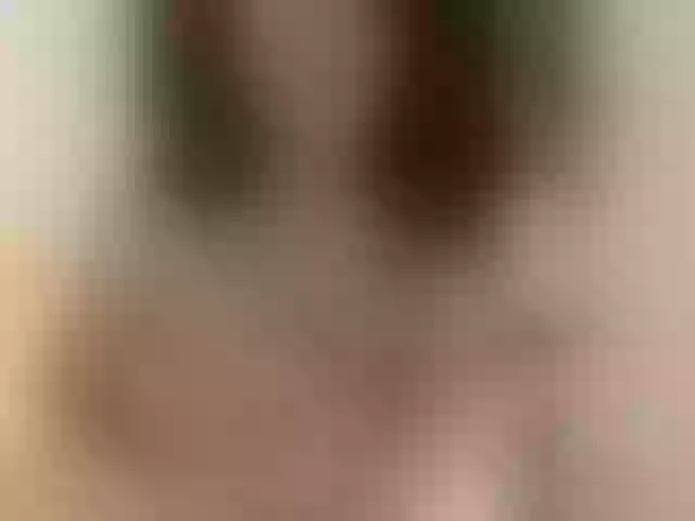 Live sex webcam photo for Kinnaree #273313215
