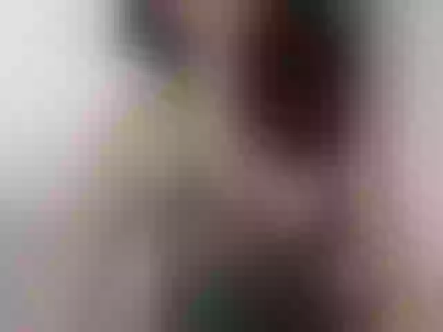 Live sex webcam photo for Kinnaree #273731724