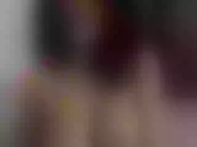 Live sex webcam photo for Kinnaree #273849853