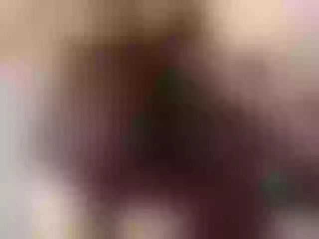 Live sex webcam photo for Kinnaree #276597119