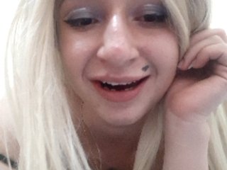 Live sex webcam photo for KinnieScarlet #235066133