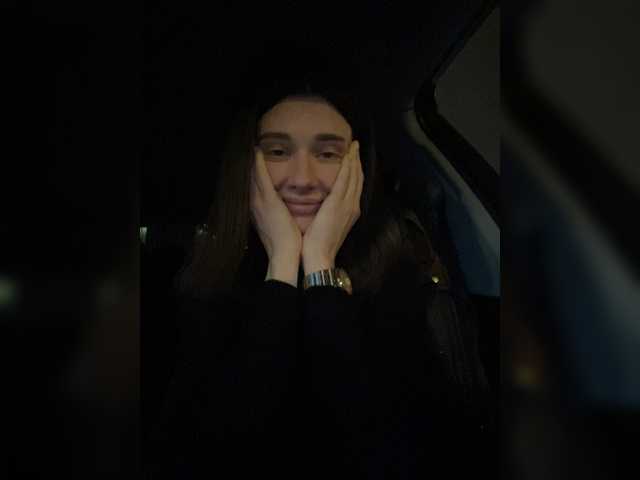 Live sex webcam photo for KirLove1 #272633318