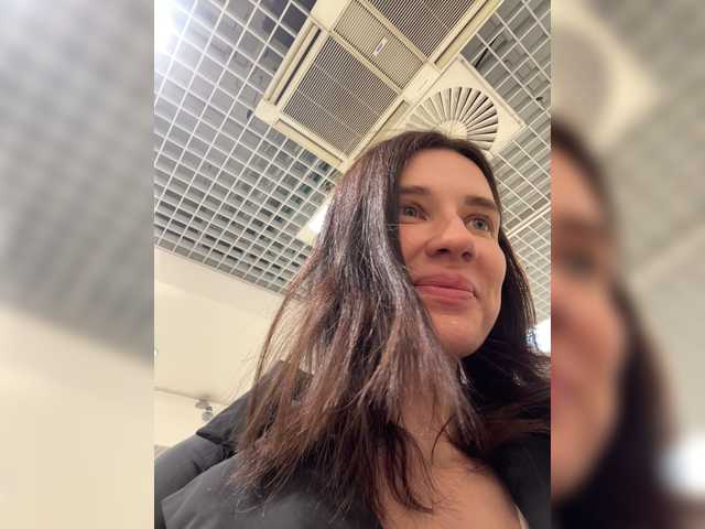 Live sex webcam photo for KirLove1 #272744950