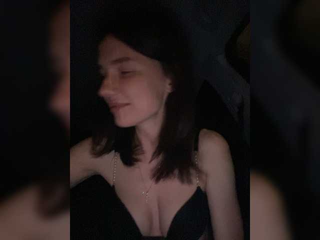 Live sex webcam photo for KirLove1 #273027988