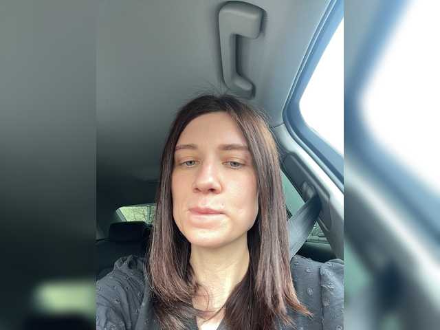 Live sex webcam photo for KirLove1 #273083105