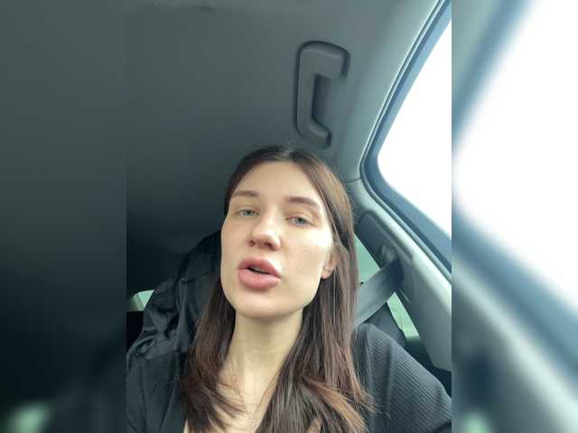 Live sex webcam photo for KirLove1 #273149351