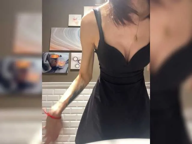 Live sex webcam photo for KirLove1 #273255005