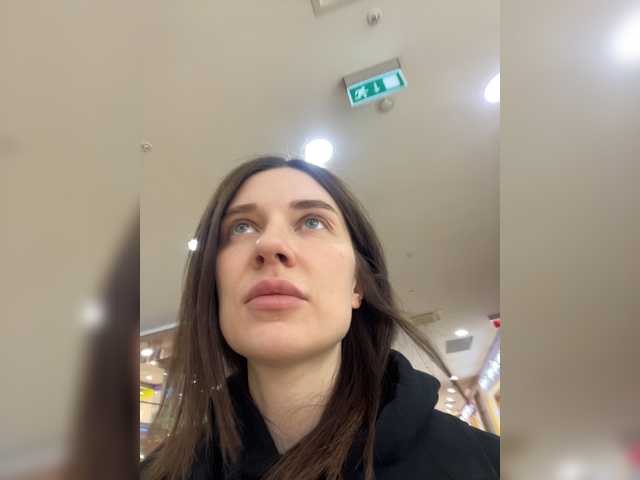 Live sex webcam photo for KirLove1 #273284289