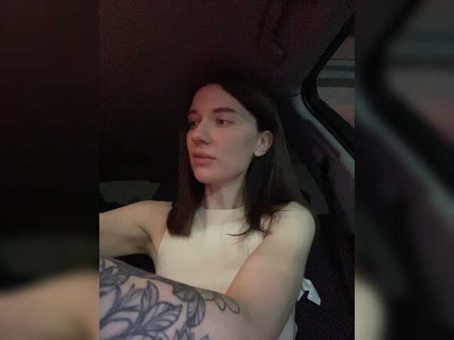 Live sex webcam photo for KirLove1 #273395885