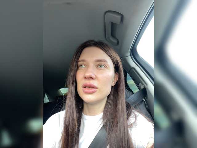 Live sex webcam photo for KirLove1 #273525492