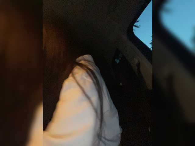 Live sex webcam photo for KirLove1 #273617807