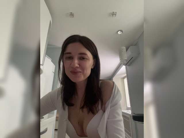 Live sex webcam photo for KirLove1 #273846525