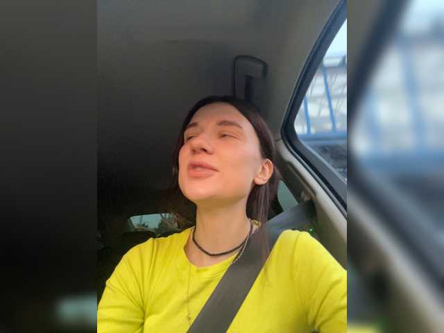 Live sex webcam photo for KirLove1 #273958774