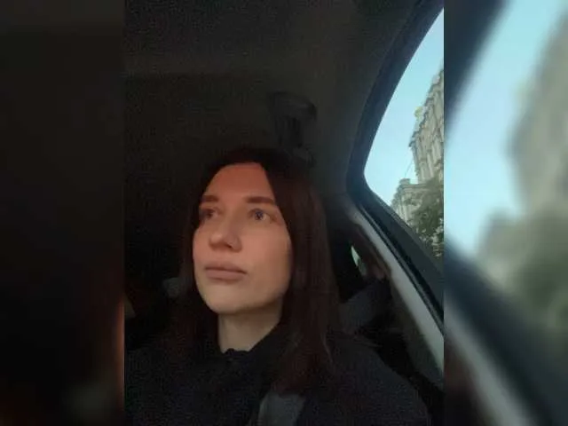 Live sex webcam photo for KirLove1 #274095849