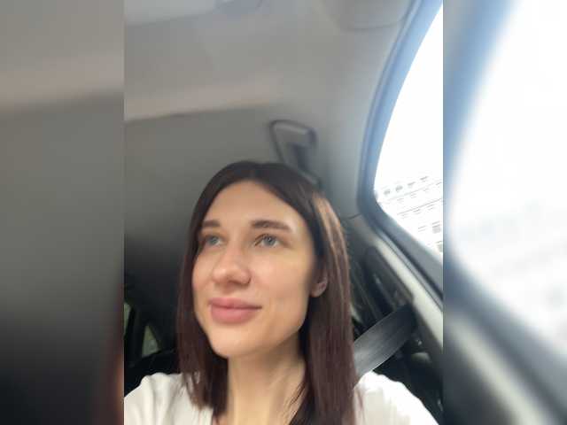 Live sex webcam photo for KirLove1 #274103874