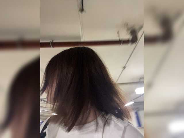 Live sex webcam photo for KirLove1 #274135981