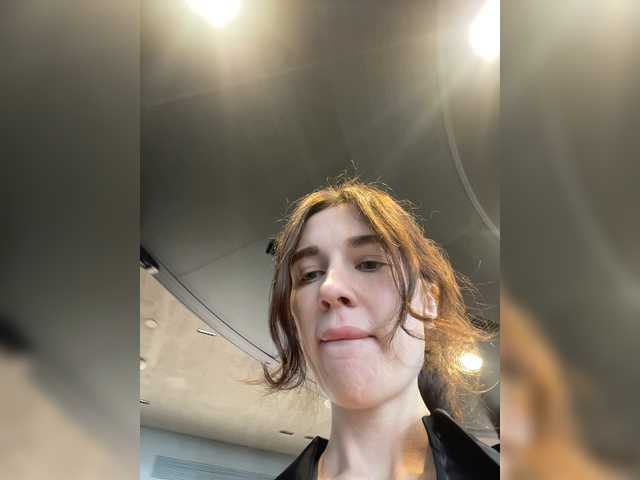 Live sex webcam photo for KirLove1 #274247033