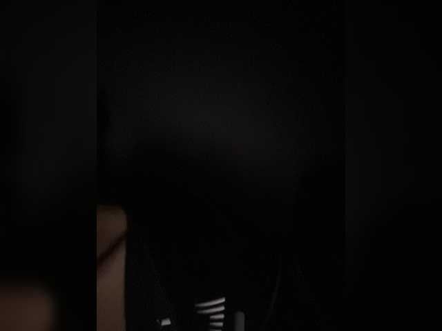 Live sex webcam photo for KirLove1 #274435860