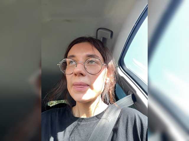 Live sex webcam photo for KirLove1 #274470498