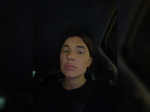 Live sex webcam photo for KirLove1 #274472980