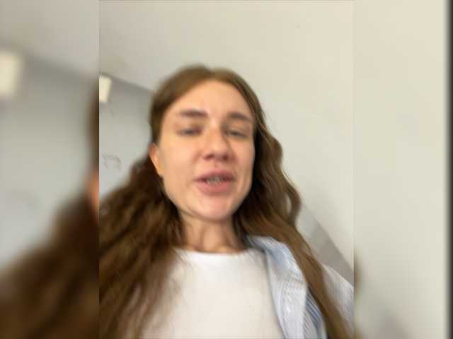 Live sex webcam photo for KirLove1 #275647887