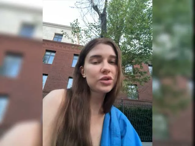 Live sex webcam photo for KirLove1 #275729365