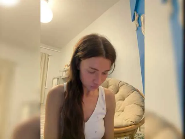 Live sex webcam photo for KirLove1 #276296606