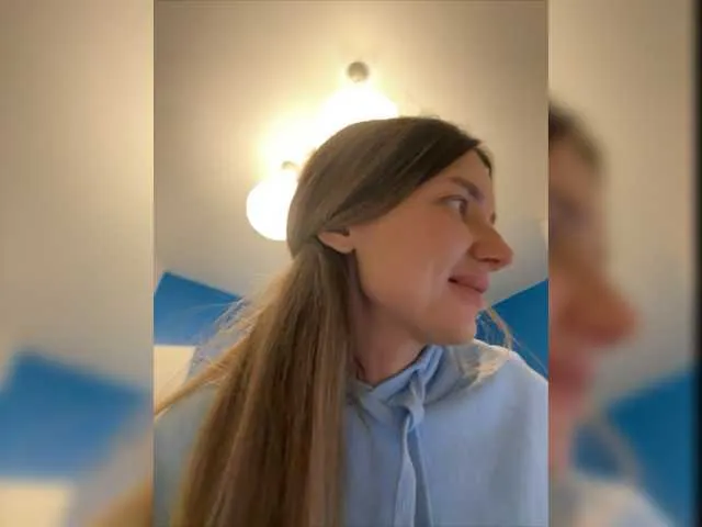 Live sex webcam photo for KirLove1 #276700048