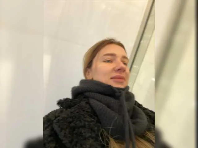 Live sex webcam photo for KirLove1 #276824788