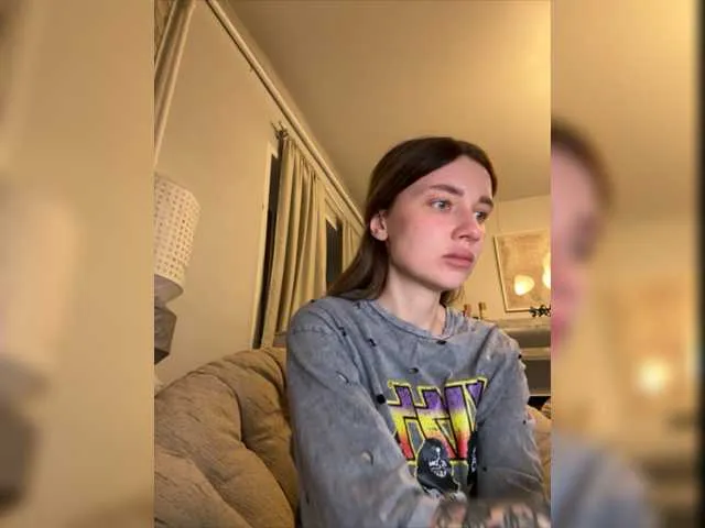 Live sex webcam photo for KirLove1 #276834047