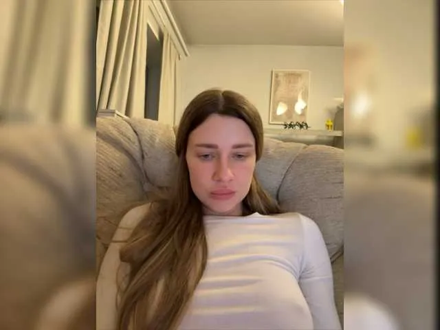 Live sex webcam photo for KirLove1 #276881685