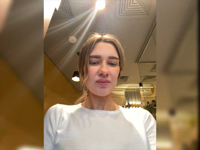 Live sex webcam photo for KirLove1 #277118220