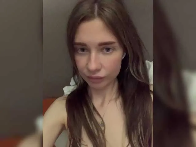 Live sex webcam photo for KirLove1 #291468671