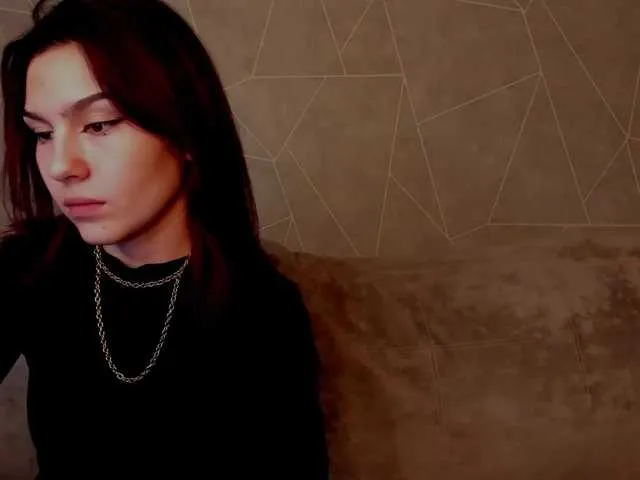 Live sex webcam photo for Kira-Owl #277109921