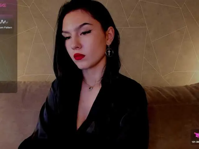 Live sex webcam photo for Kira-Owl #277889754