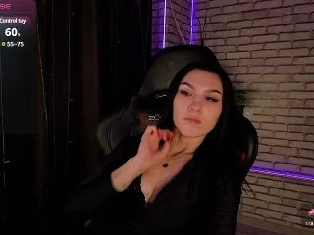 Live sex webcam photo for Kira-Owl #290998350