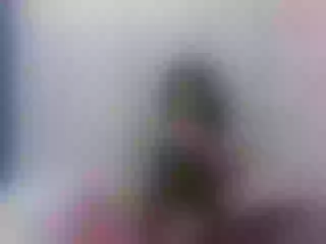 Live sex webcam photo for Kira-Rosse201 #290345263