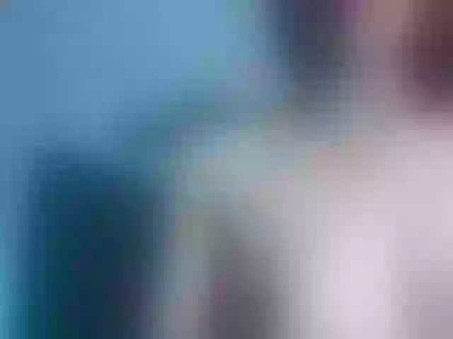 Live sex webcam photo for Kira-Smile #275641310