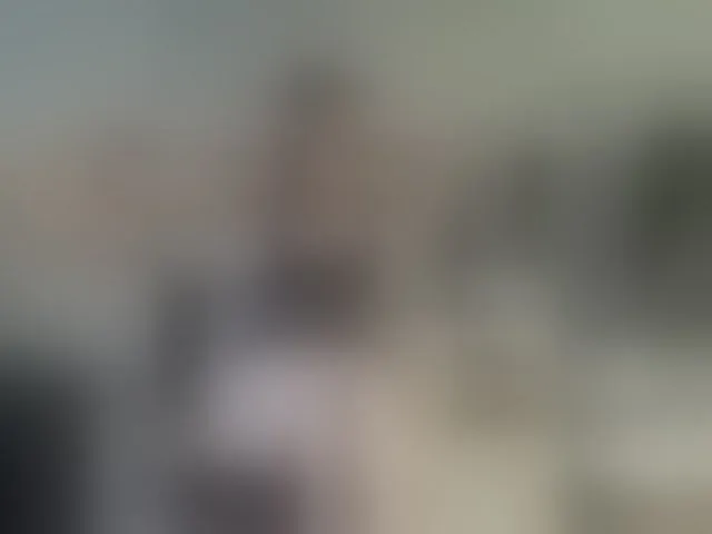 Live sex webcam photo for Kira183 #293236434