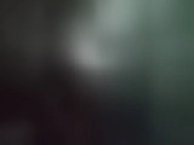 Live sex webcam photo for Kira183 #293239718