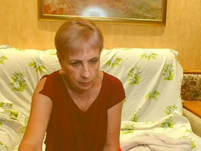 Live sex webcam photo for Kira9476 #276306666