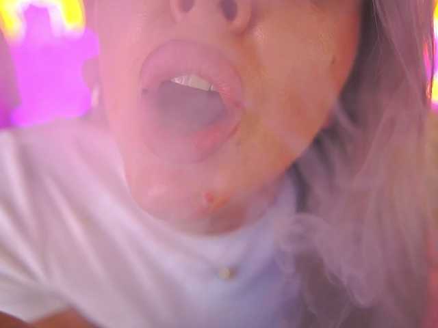 Live sex webcam photo for KiraCandyS #292210830