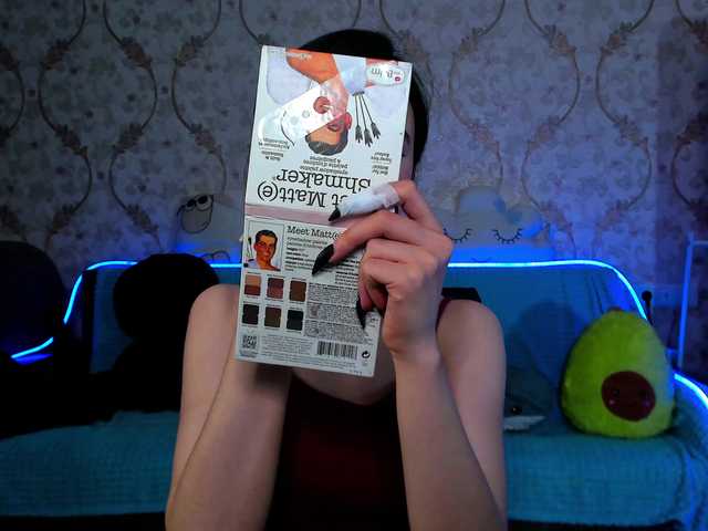 Live sex webcam photo for KiraLiLime #287990405