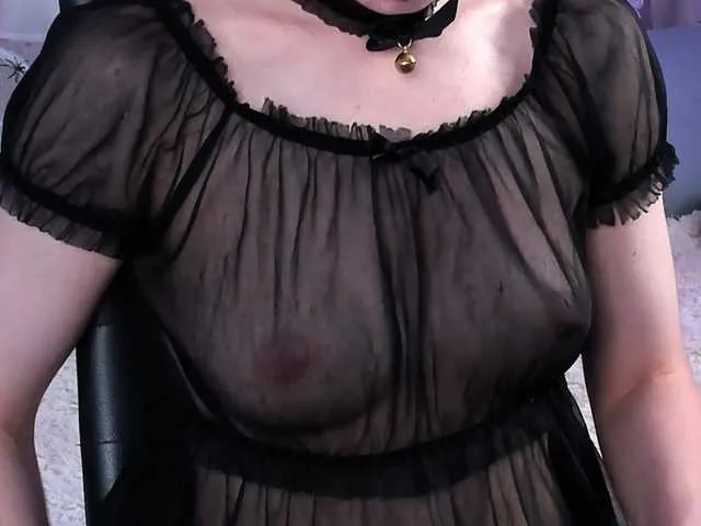 Live sex webcam photo for KiraLiLime #287990588