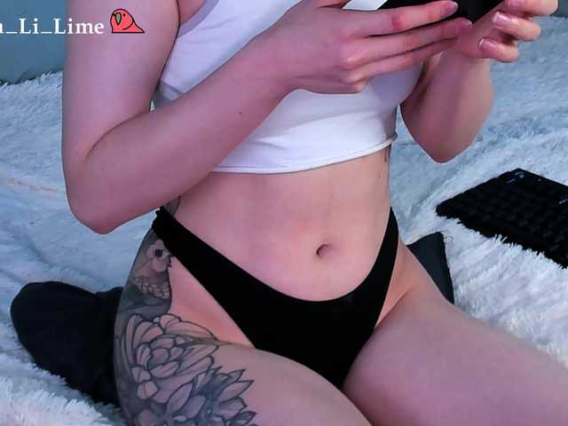 Live sex webcam photo for KiraLiLime #277028619