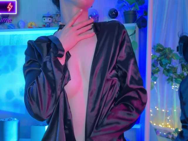 Live sex webcam photo for KiraLiLime #287990892