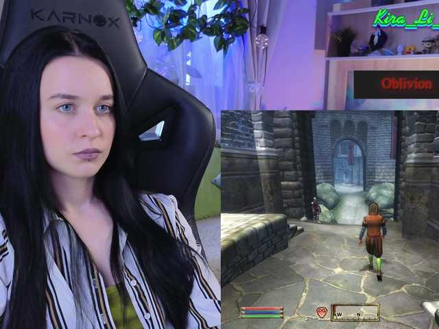 Live sex webcam photo for KiraLiLime #287990902