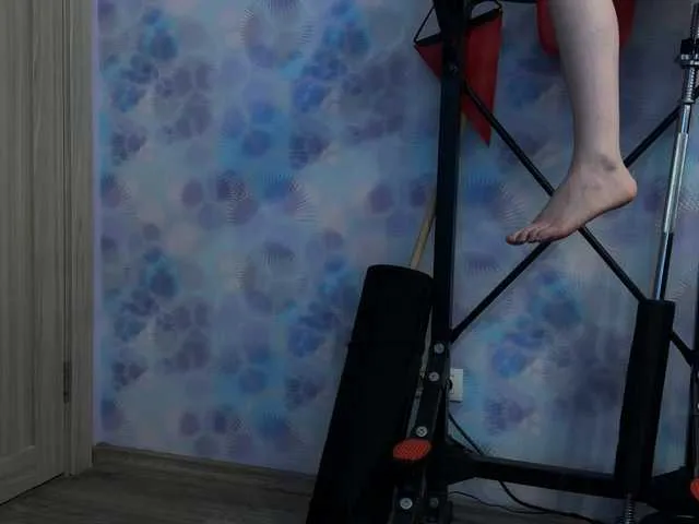 Live sex webcam photo for KiraLiLime #290591275